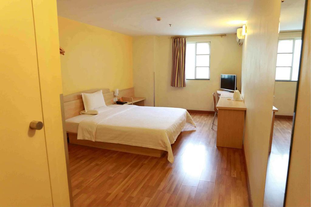 7Days Inn Nanchang Hongdu North Avenue Qingshan Lake Room photo