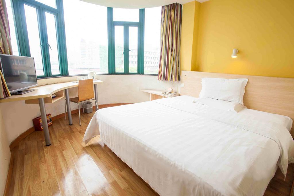 7Days Inn Nanchang Hongdu North Avenue Qingshan Lake Room photo